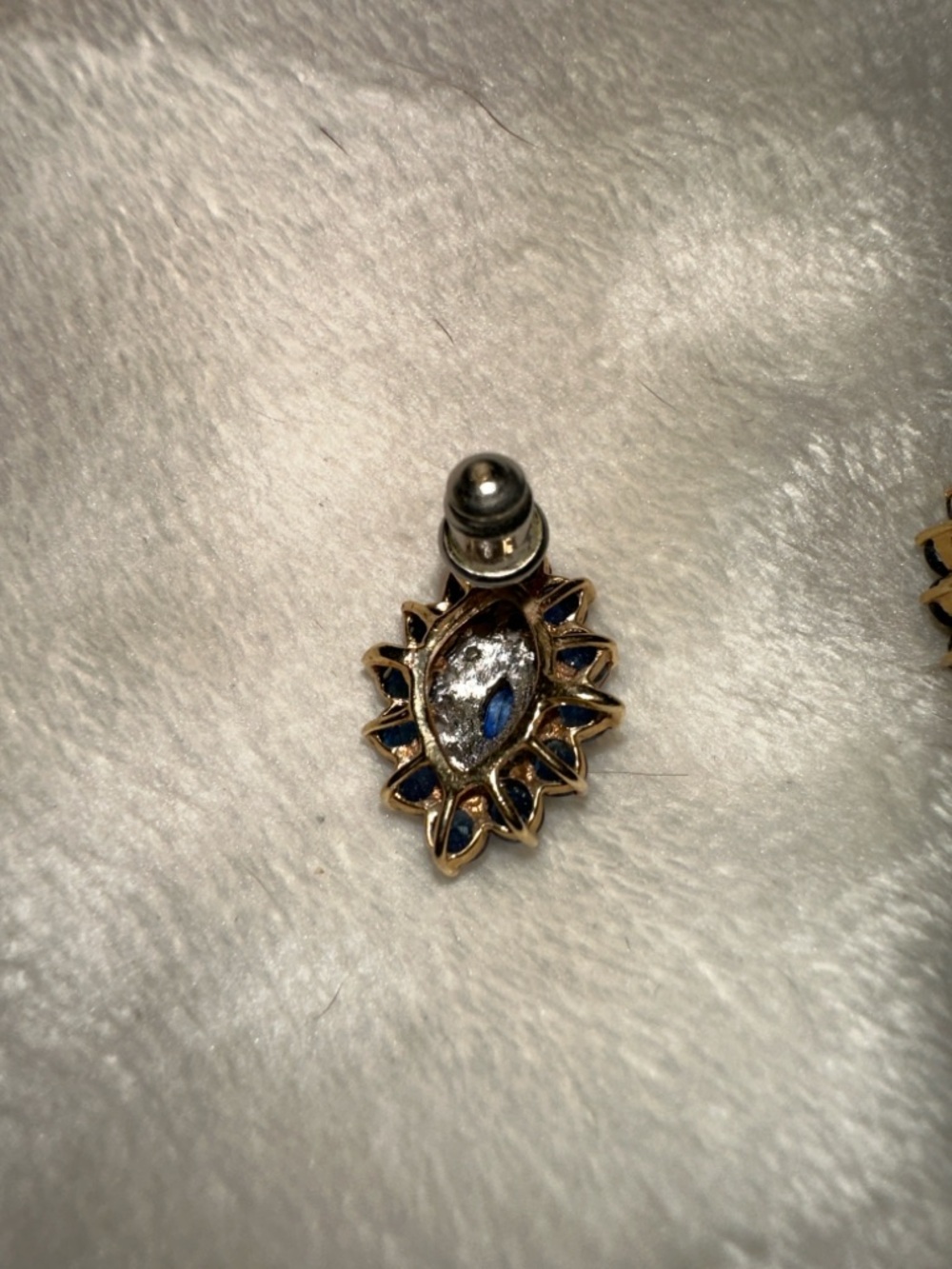 10K Gold Sapphire & Diamond Cluster Earrings – Estate Studs - Picture 3 of 3